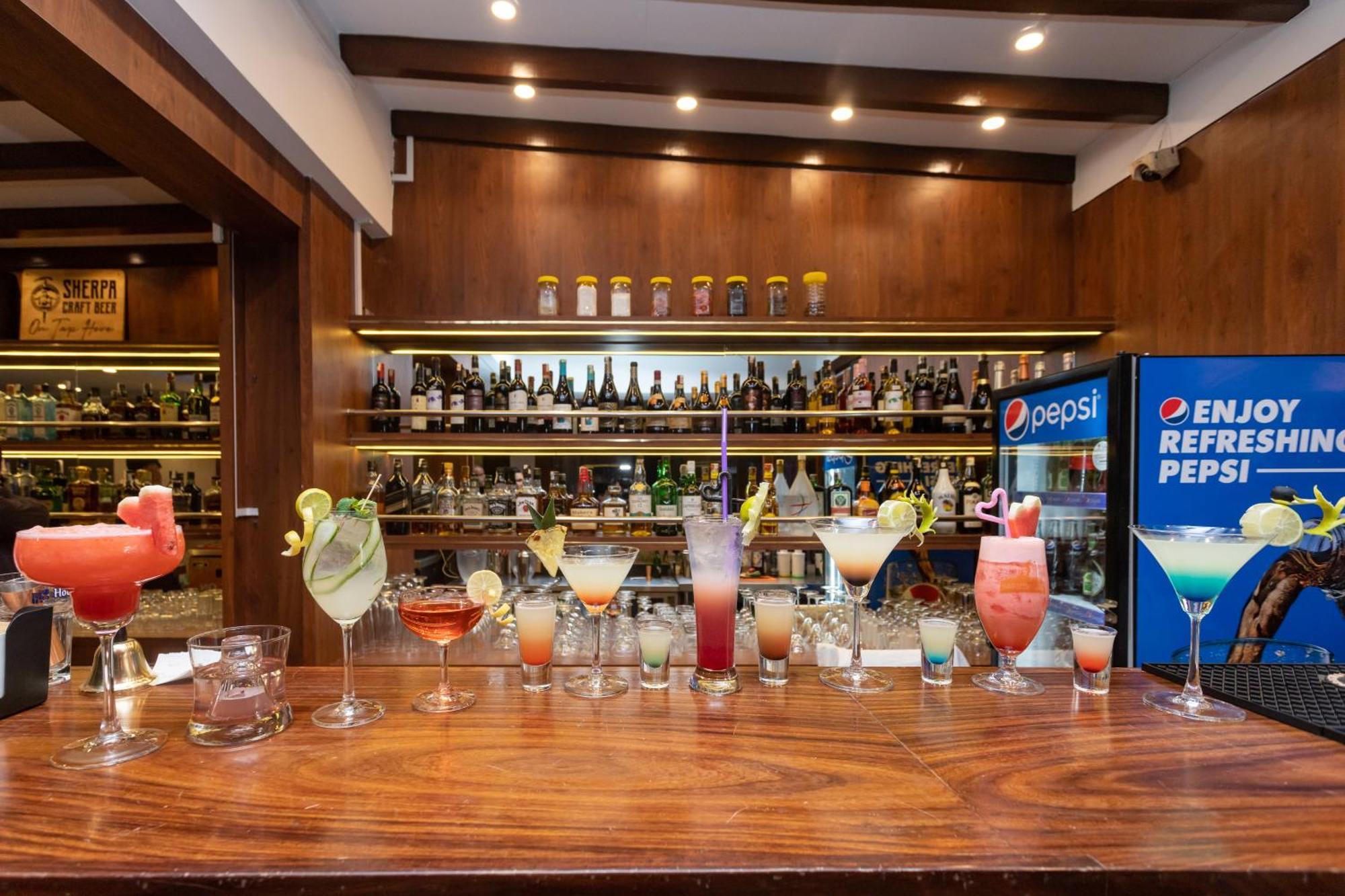 Aawas Boutique Hotel Катманду Екстериор снимка