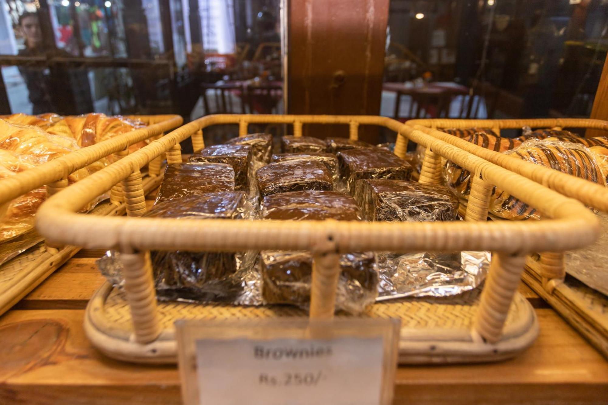 Aawas Boutique Hotel Катманду Екстериор снимка