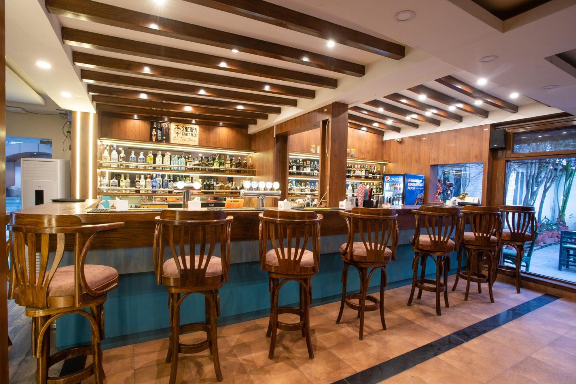 Aawas Boutique Hotel Катманду Екстериор снимка