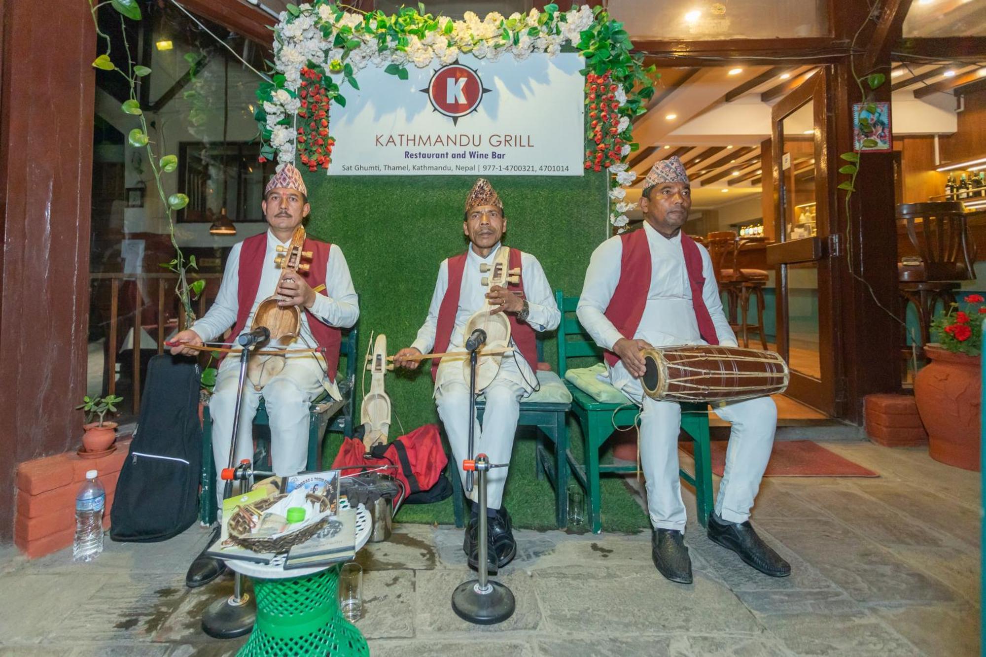Aawas Boutique Hotel Катманду Екстериор снимка